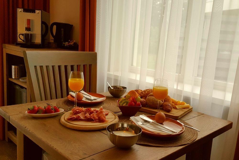 Hotel Dolores Ameland Нес Экстерьер фото