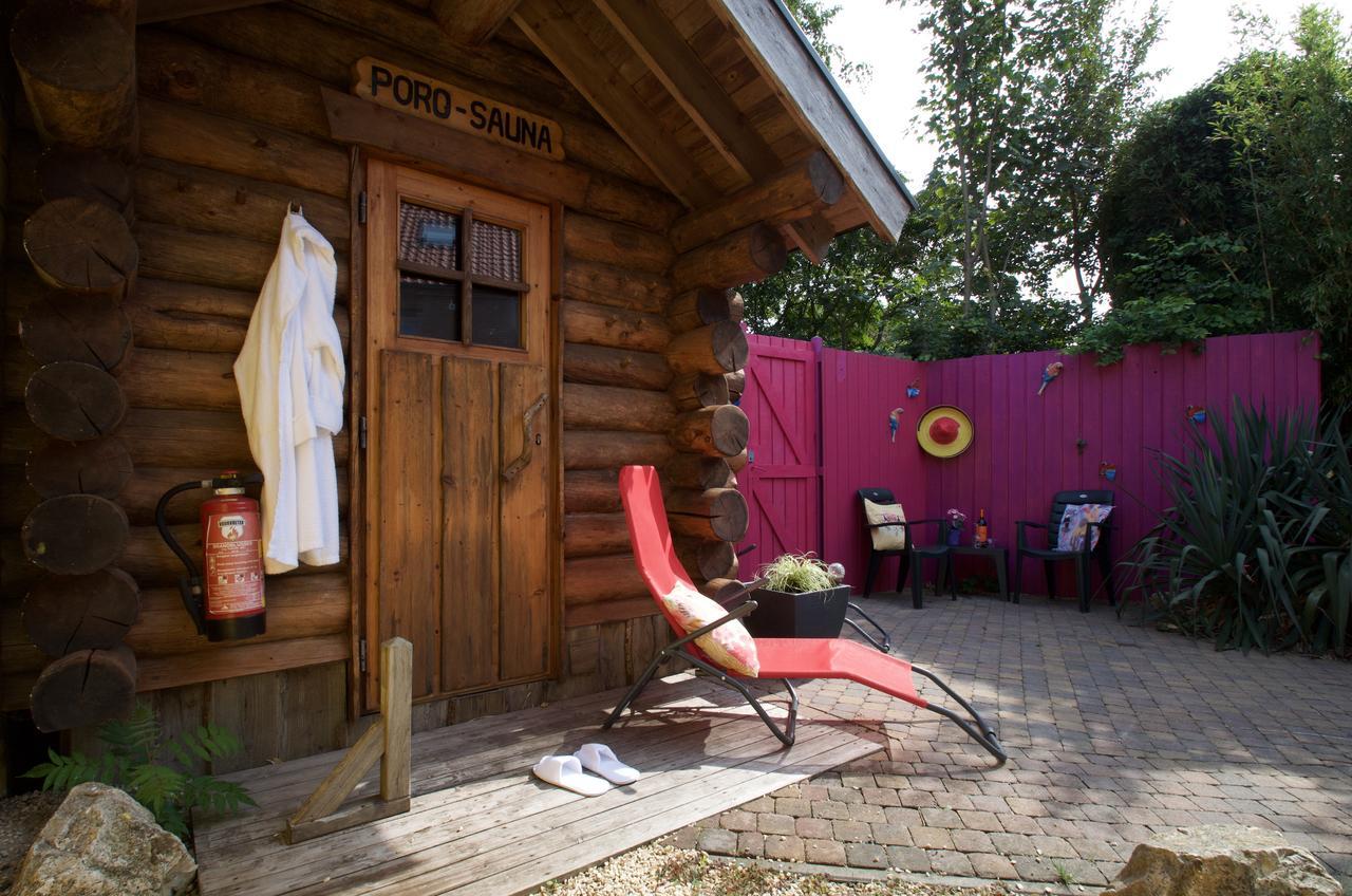 Hotel Dolores Ameland Нес Экстерьер фото